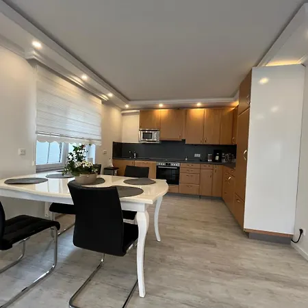 Zentral Und Modern - Appartement *
